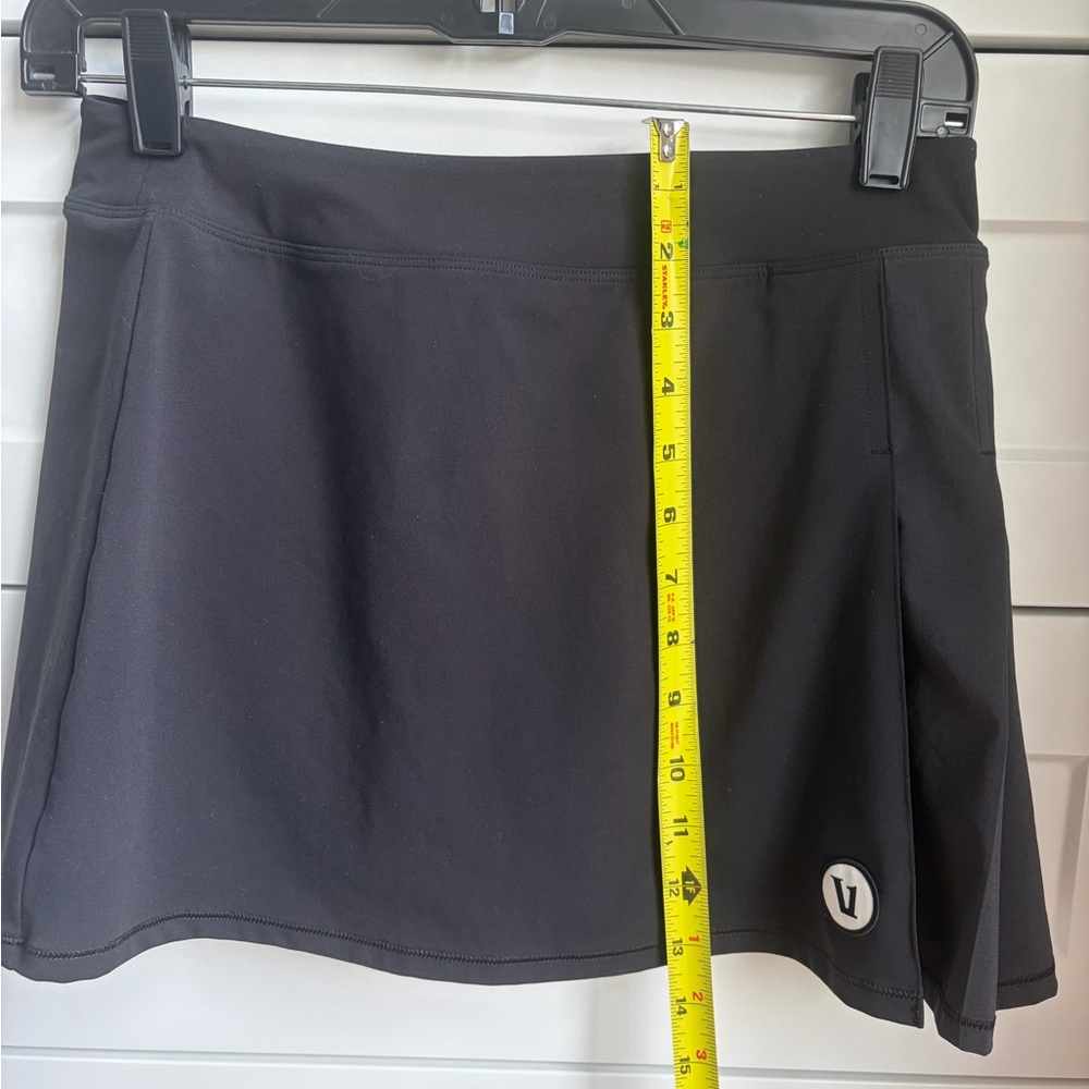 Vuori Black Performance Skort with Logo Patch - Picture 2 of 3